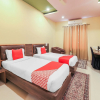 Отель OYO 7583 Hotel Suraj Palace 1, фото 17