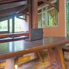 Отель Capital O 92836 Villa Kampoeng Katineung, фото 10