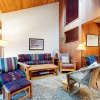 Отель Winterset 12 Centrally Located, Cozy, Washer Dryer by RedAwning, фото 40