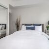 Отель Noel Suites-York St and Lakeshore Blvd, фото 3