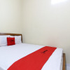 Отель RedDoorz near Candi Ratu Boko, фото 14