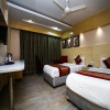 Отель OYO 26953 Krishna Plaza, фото 4