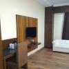 Отель ADB Rooms Hotel Surabhi International, фото 7