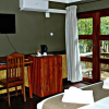 Отель Unlimited Luxury Lodge in Kasane, фото 25