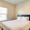 Отель Single-story Apt, 3 Mi to Fort Bliss!, фото 4