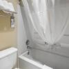Отель Quality Inn, фото 8
