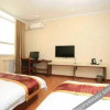 Отель YiJing Business Hotel Of ZhangYe, фото 13