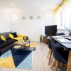 Отель Highfield Apartment by Southwest Rooms - Free Netflix and Parking, фото 7