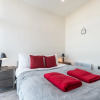 Отель OnPoint -SUPER 1 Bedroom Apt Slough, фото 5