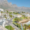 Отель Immaculate Camps Bay Penthouse With Uninterrupted Ocean Views and Splash Pool CBT Penthouse, фото 16