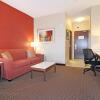 Отель Holiday Inn Express & Suites Calgary NW - University Area, an IHG Hotel, фото 15