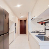 Отель Spacious And Homey 3Br At Sky House Bsd Apartment, фото 12