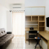 Отель Comfy 2BR at M-Town Residence Apartment, фото 5