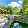 Отель Find Peace - Bird Tiny House in Japanese Garden, фото 7