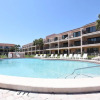 Отель Sea Place 14164, 3 Bedrooms, Sleeps 8, Ground Floor, Pool, Tennis, WiFi, фото 16