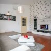 Отель Pets Friendly Holiday House, With Private Pool And Fenced Garden For 6 People, фото 2