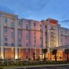 Отель Hampton Inn & Suites Orlando Airport @ Gateway Village в Орландо