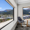 Отель Holiday Inn Express And Suites Queenstown, an IHG Hotel, фото 45