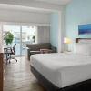 Отель Courtyard by Marriott Nassau Downtown/Junkanoo Beach, фото 26