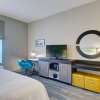 Отель Hampton Inn & Suites Boston/Stoughton, фото 3