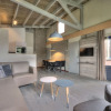 Отель Restyled Bungalow with Dishwasher near Nature Reserve, фото 11