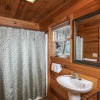 Отель Hideout at Red Pines 3 Bedroom House, фото 8