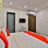Отель OYO 385 Qamar Residential Units, фото 8
