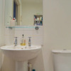 Отель Lovely 1 Bedroom Apartment Close to Haggerston Station, фото 4