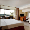 Отель Patra Semarang Convention Hotel, фото 5