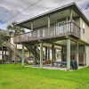 Отель Salty Dog Galveston House < 1 Mi to Beach!, фото 18