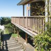 Отель Pacific House by Avantstay Bright Airy Home w/ Direct Access to Cannon Beach, фото 12