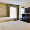 Отель Comfort Inn & Suites, фото 5