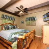 Отель Million Dollar View - Four Bedroom Cabin, фото 20