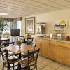 Отель Days Inn by Wyndham Myrtle Beach-Grand Strand, фото 37