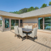 Отель Peaceful Hot Springs Home: Deck w/ Water Views!, фото 13