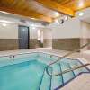 Отель Ramada by Wyndham Kamloops, фото 11