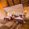 Отель Mukambi Safari Lodge, фото 1