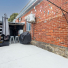 Отель Comfortable Family Home in Mount Hawthorn, Mount Hawthorn, фото 3