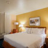 Отель Fairfield Inn & Suites by Marriott Clovis в Кловисе