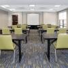 Отель Holiday Inn Express Hotel & Suites South Portland, an IHG Hotel, фото 19