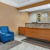 Отель Comfort Inn & Suites Orlando North, фото 12