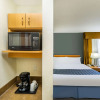 Отель Econo Lodge Inn & Suites University, фото 42