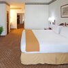 Отель Country Inn & Suites by Radisson, Austin North (Pflugerville), TX, фото 4