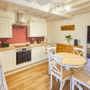 Отель Host Stay Manor Farm Cottage, фото 16