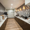 Отель La Quinta Inn & Suites by Wyndham Owasso, фото 11