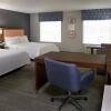 Отель Hampton Inn & Suites by Hilton Montreal-Dorval, фото 24