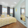 Отель Apartment for 6 in Ochota by Renters, фото 5