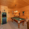 Отель Luxurious Nine Bears Home Minutes Away to Gatlinburg by Redawning, фото 8