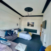 Отель PolkaDot Winter Gardens - 2 x Large Modern Apartments, Central Blackpool, фото 3