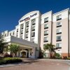 Отель Springhill Suites by Marriott Tampa Brandon в Брэндон